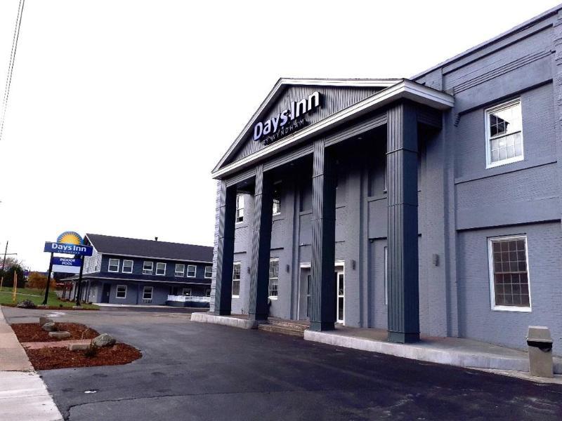 Days Inn By Wyndham Saint John Eksteriør bilde